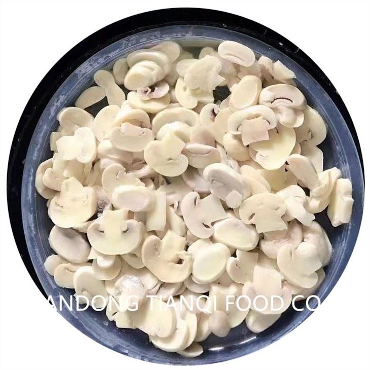 PNS white mushroom in brine in drums